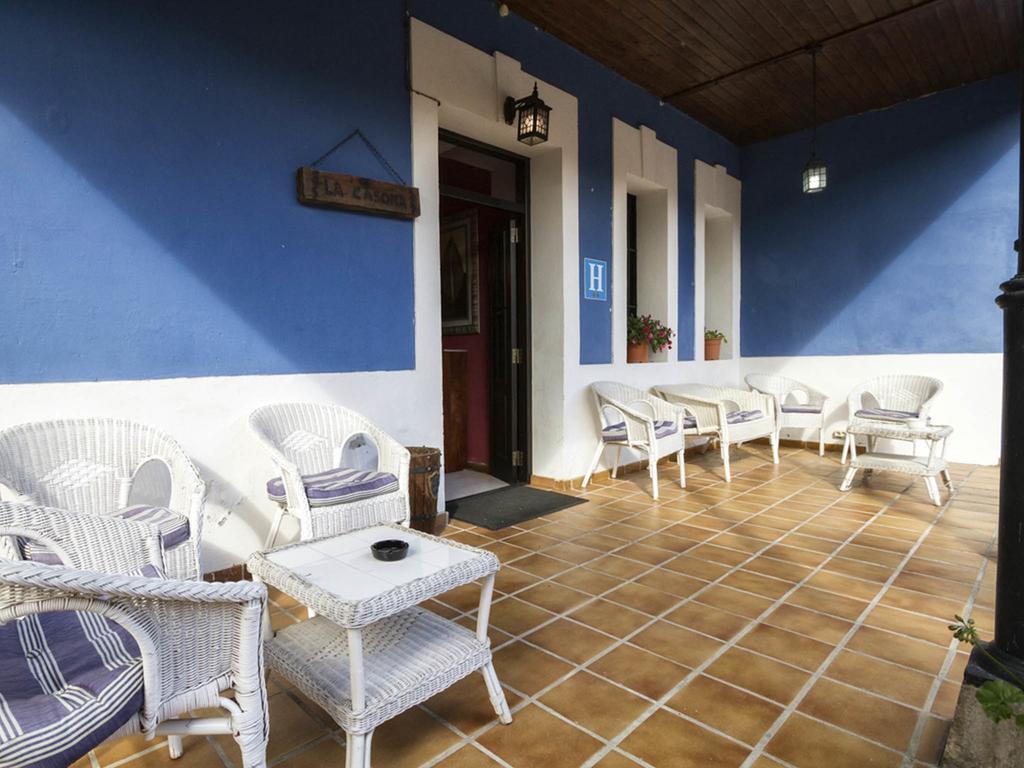 La Casona De Sobrepiedra Hotel Exterior photo