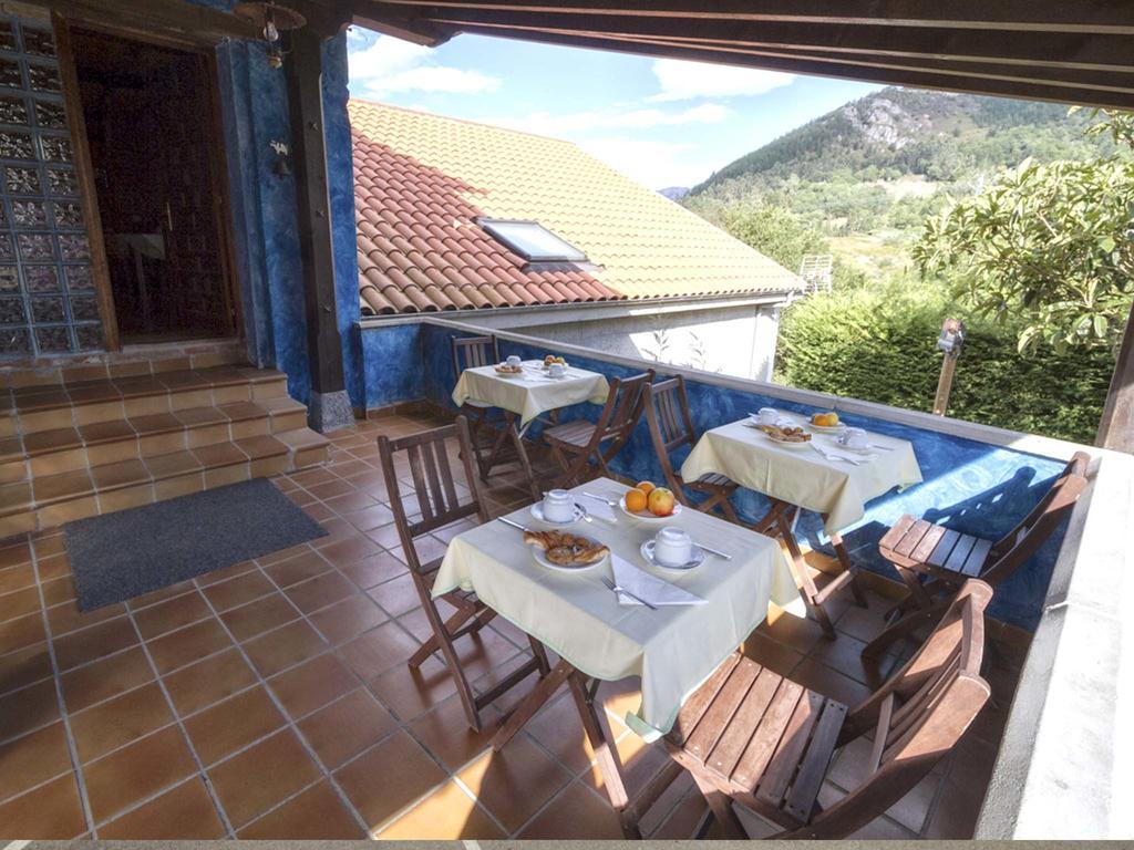 La Casona De Sobrepiedra Hotel Exterior photo